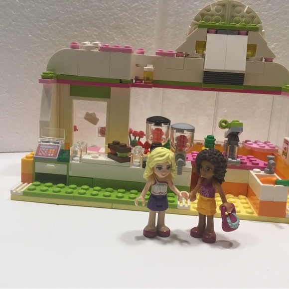 Lego Friends Heartlake Juice Bar #41035 - Picture 10 of 12